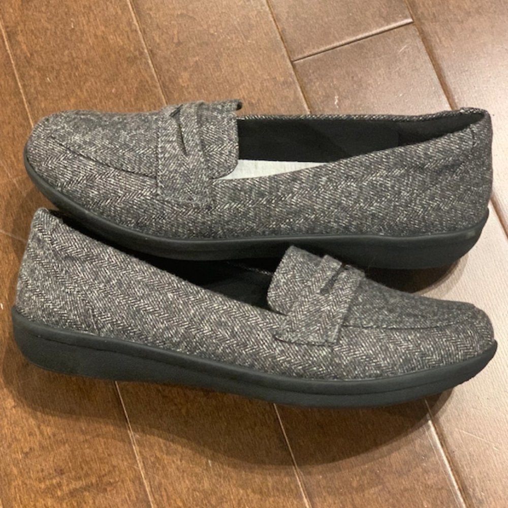 Cloudsteppers by Clarks Charcoal Loafers - Picture 10 of 12